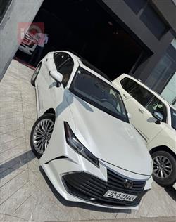 تۆیۆتا ئەڤەلۆن